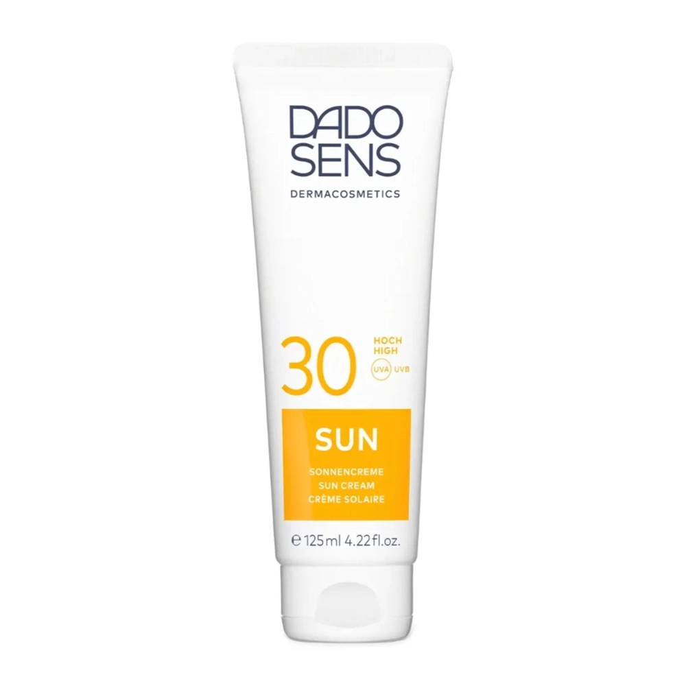 Sữa Chống Nắng Cho Da Nhạy Cảm Dado Sens Sun Fluid SPF30 chính hãng giá tốt tại Siêu Thị Làm Đẹp