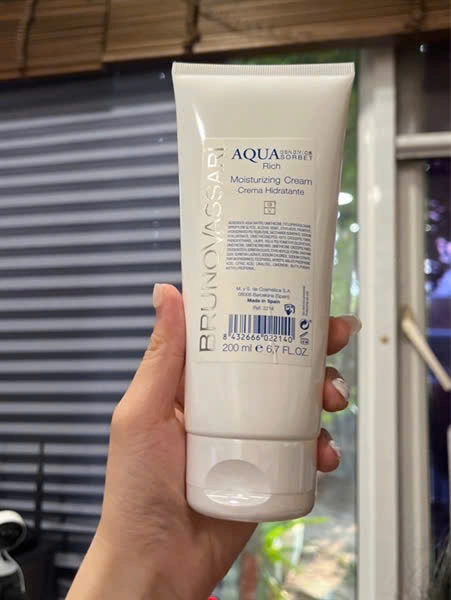 Bruno Vassari Aqua Genomics Sorbet Rich - Kem Dưỡng Ẩm Cho Da Khô (200ml)