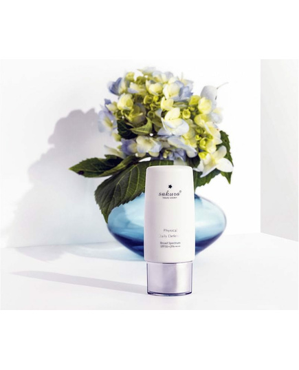 Hình Ảnh Sakura Physical Daily Defense SPF50+ PA++++ - Nhũ Tương Chống Nắng Vật Lý (60gr), Tùy Chọn: 60gr, 2 hình ảnh - sieuthilamdep.com Hình Ảnh Sakura Physical Daily Defense SPF50+ PA++++ - Nhũ Tương Chống Nắng Vật Lý (60gr), Tùy Chọn: 60gr, 2 hình ảnh - sieuthilamdep.com