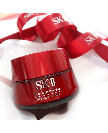 Hình Ảnh Kem Chống Lão Hoá SK-II R.N.A POWER AIRY MILKY LOTION Nhật Bản 50gr, 3 hình ảnh - sieuthilamdep.com Hình Ảnh Kem Chống Lão Hoá SK-II R.N.A POWER AIRY MILKY LOTION Nhật Bản 50gr, 3 hình ảnh - sieuthilamdep.com