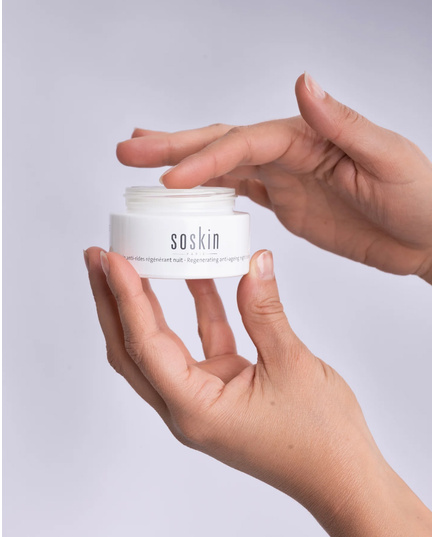 Hình Ảnh Soskin Regenerating Anti-Ageing Night Cream - Kem Dưỡng Chống Lão Hóa Ban Đêm, 3 hình ảnh - sieuthilamdep.com Hình Ảnh Soskin Regenerating Anti-Ageing Night Cream - Kem Dưỡng Chống Lão Hóa Ban Đêm, 3 hình ảnh - sieuthilamdep.com