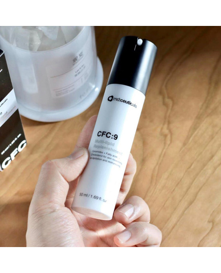 Hình Ảnh MD:Ceuticals CFC:9 Multi-Lipid Replenishment - Kem Dưỡng Tái Tạo Cấu Trúc Da, 2 hình ảnh - sieuthilamdep.com Hình Ảnh MD:Ceuticals CFC:9 Multi-Lipid Replenishment - Kem Dưỡng Tái Tạo Cấu Trúc Da, 2 hình ảnh - sieuthilamdep.com