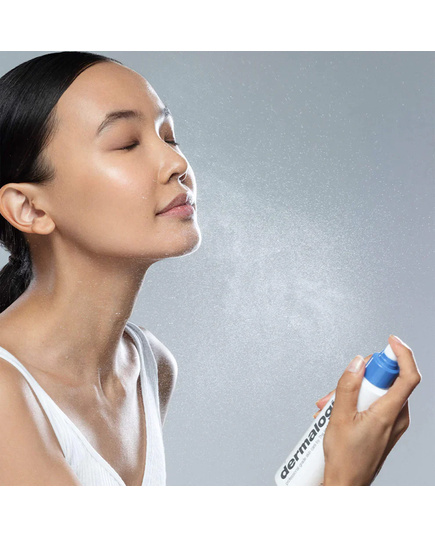 Hình Ảnh Dermalogica Hyaluronic Ceramide Mist - Xịt Khoáng Cấp Ẩm Và Làm Dịu Da, 3 hình ảnh - sieuthilamdep.com Hình Ảnh Dermalogica Hyaluronic Ceramide Mist - Xịt Khoáng Cấp Ẩm Và Làm Dịu Da, 3 hình ảnh - sieuthilamdep.com