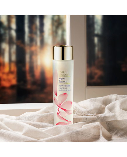 Hình Ảnh Nước Thần Men Hoa Anh Đào Estee Lauder Micro Essence Treatment Lotion Fresh With Sakura Fermet, 2 hình ảnh - sieuthilamdep.com