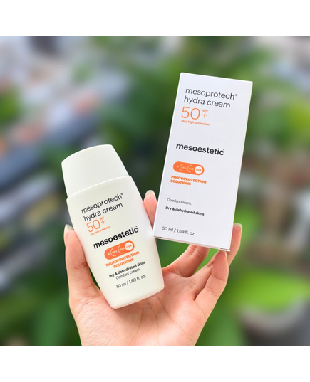 Hình Ảnh Mesoestetic Mesoprotech Light Water Antiaging Veil SPF50+ - Nhũ Tương Chống Nắng Cho Da Thường, Hỗn Hợp, 3 hình ảnh - sieuthilamdep.com Hình Ảnh Mesoestetic Mesoprotech Light Water Antiaging Veil SPF50+ - Nhũ Tương Chống Nắng Cho Da Thường, Hỗn Hợp, 3 hình ảnh - sieuthilamdep.com