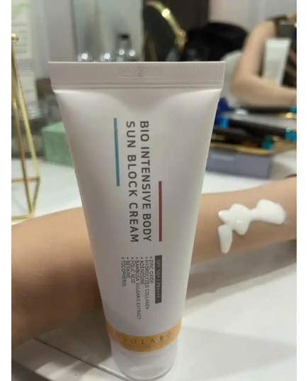 Hình Ảnh Usolab Bio Intensive Body Sun Block Cream - Kem Chống Nắng Body, 2 hình ảnh - sieuthilamdep.com Hình Ảnh Usolab Bio Intensive Body Sun Block Cream - Kem Chống Nắng Body, 2 hình ảnh - sieuthilamdep.com