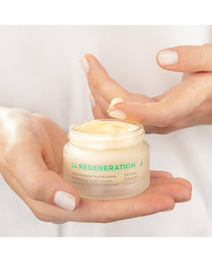 Hình Ảnh Annemarie Borlind LL Regeneration Revitalizing Night Cream - Kem Dưỡng Phục Hồi, Tái Tạo Da Ban Đêm, 2 hình ảnh - sieuthilamdep.com Hình Ảnh Annemarie Borlind LL Regeneration Revitalizing Night Cream - Kem Dưỡng Phục Hồi, Tái Tạo Da Ban Đêm, 2 hình ảnh - sieuthilamdep.com