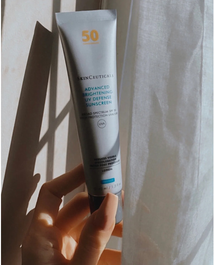 Hình Ảnh SkinCeuticals Advanced Brightening UV Defense Sunscreen SPF50 - Kem Chống Nắng, 2 hình ảnh - sieuthilamdep.com Hình Ảnh SkinCeuticals Advanced Brightening UV Defense Sunscreen SPF50 - Kem Chống Nắng, 2 hình ảnh - sieuthilamdep.com