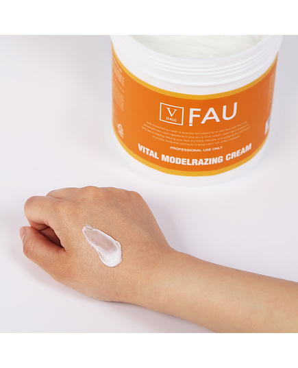 Hình Ảnh FAU Vital Modelrazing Cream - Kem Massage Mặt Và Body, 3 hình ảnh - sieuthilamdep.com Hình Ảnh FAU Vital Modelrazing Cream - Kem Massage Mặt Và Body, 3 hình ảnh - sieuthilamdep.com