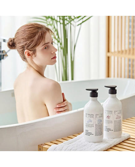 Hình Ảnh COOPY Acne Morning Whisper Perfume Body Wash - Sữa Tắm Trắng Da, Sạch Mụn, Hương Hoa Lan, 3 hình ảnh - sieuthilamdep.com