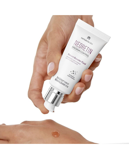 Hình Ảnh Cantabria Labs Neoretin Discrom Control Serum Booster Fluid - Tinh Chất Mờ Nám, Dưỡng Sáng Da, 3 hình ảnh - sieuthilamdep.com