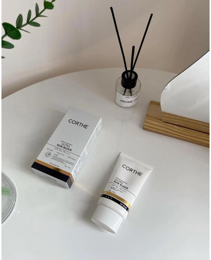 Hình Ảnh Corthe Dermo Protection Ultra Sun Block SPF50 PA+++ - Kem Chống Nắng, 2 hình ảnh - sieuthilamdep.com