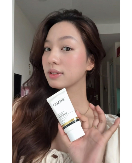 Hình Ảnh Corthe Dermo Protection Ultra Sun Block SPF50 PA+++ - Kem Chống Nắng, 5 hình ảnh - sieuthilamdep.com