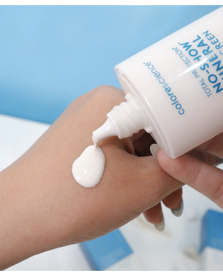Hình Ảnh Colorescience Total Protection No-Show Mineral Sunscreen SPF50 Kem Chống Nắng Vật Lý, 3 hình ảnh - sieuthilamdep.com