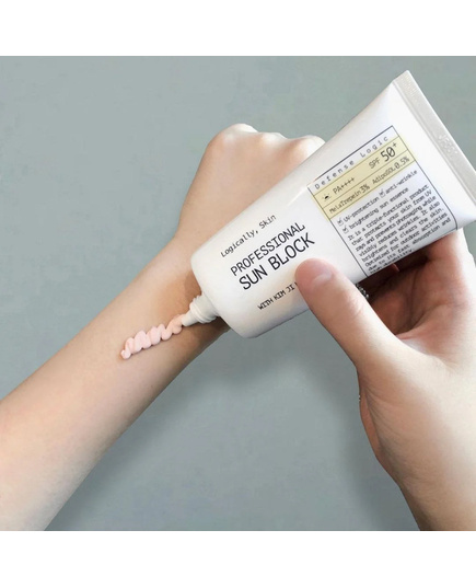 Hình Ảnh Logically Skin Professional Sun Block SPF50+ PA++++ - Kem Chống Nắng Vật Lý Nâng Tone, 3 hình ảnh - sieuthilamdep.com