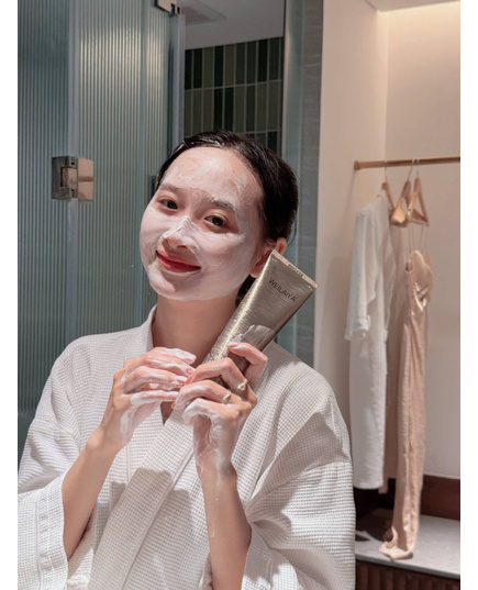 Hình Ảnh Weilaiya Deep Cleansing And Repairing Facial Cleanser - Sữa Rửa Mặt Làm Sạch Sâu, 4 hình ảnh - sieuthilamdep.com